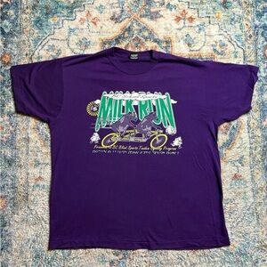Vintage BC School Sports Milk Run T-shirt Size XXL